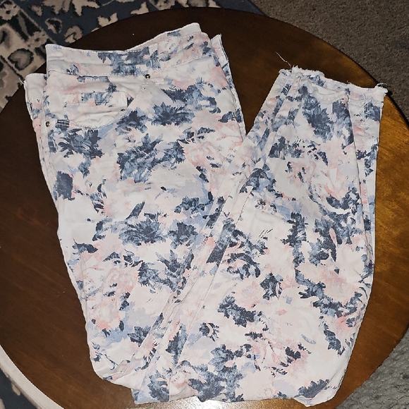 Vintage America Denim - Vintage America Blue and Pink Floral Jeans